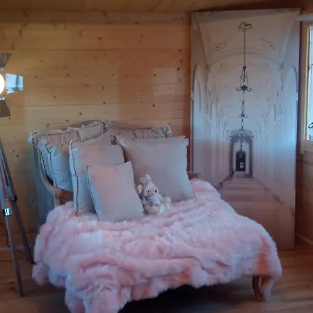 Chambre Studio Photo Chalet Sdb Partagee A Proximite Chavagne Exterior photo